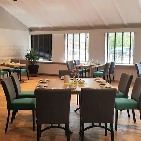 伍斯特高级酒店 Bremervörde